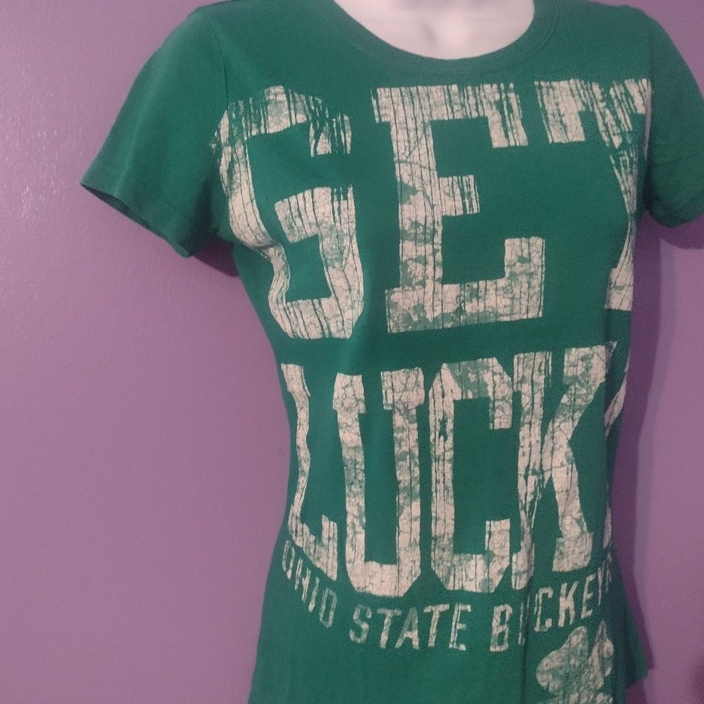 Women's Ohio State buckeyes shirt